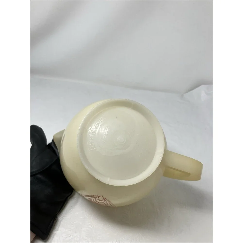 VTG Tupperware Mix-N-Store 8 Cup 2 Qt Measuring Bowl Pitcher Spout 500-1